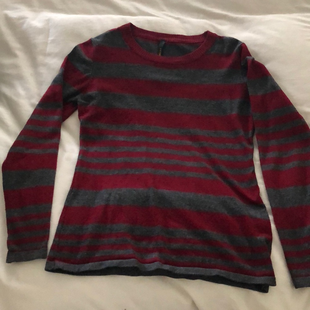 Renee C pullover sweater size s from Stitchfix